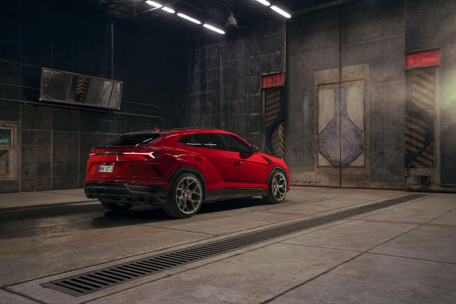  Lamborghini Urus by Novitec Rosso 2019 года  (фото 3 из 6)
